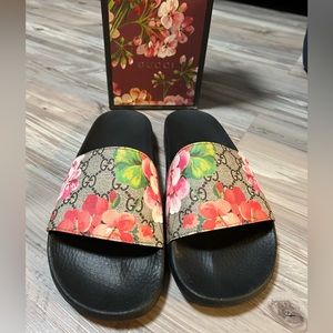 Floral Gucci Slides